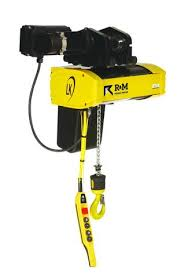 R&M chain hoist