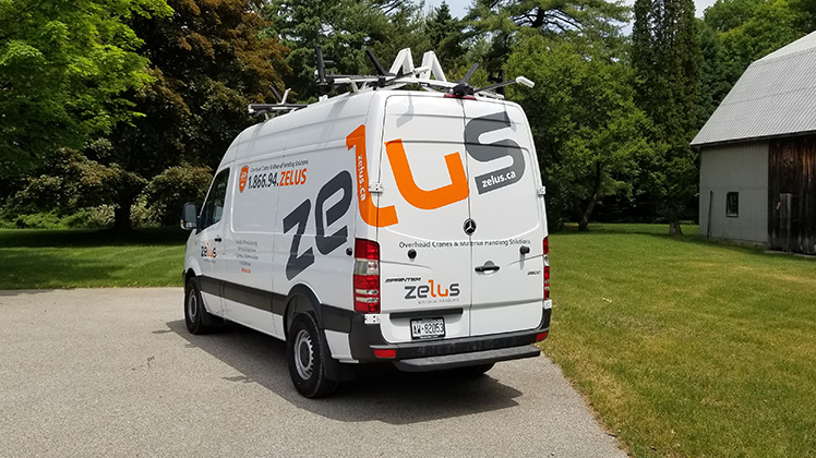 Zelus Van